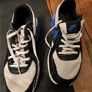 Nike Mens Black White Blue Lightweight Sneakers